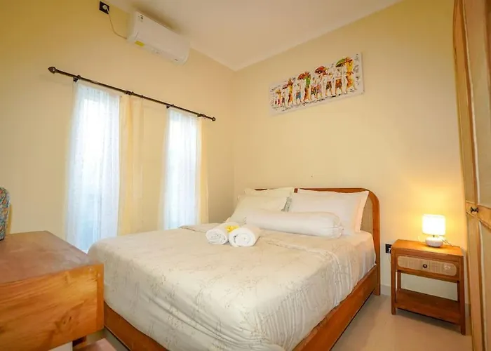 Ferienhaus The Yellow Door House, South Kuta Bali *